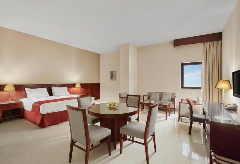 Отель Makarem Mina