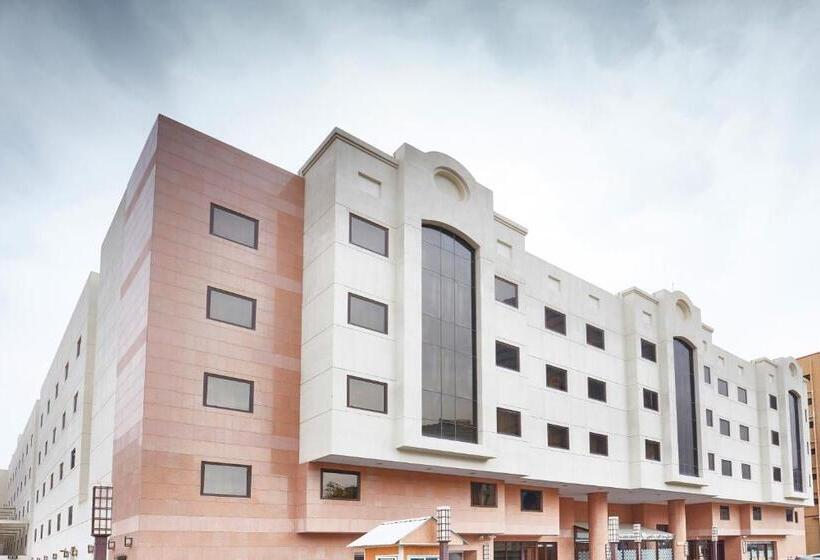 Отель Makarem Mina