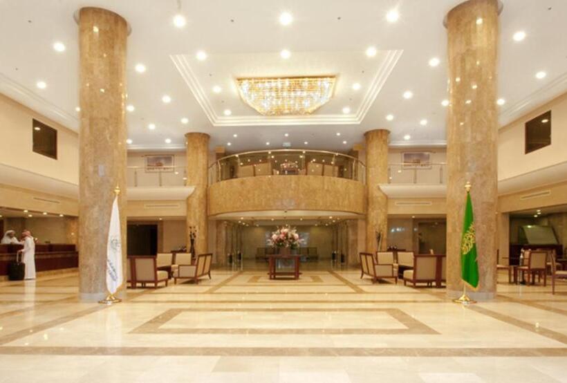 Отель Makarem Mina