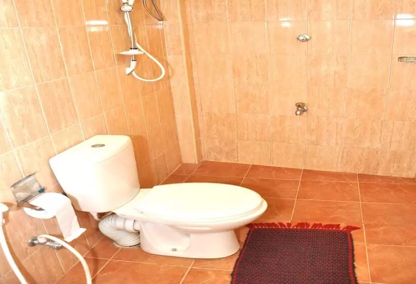 Отель Nature Resort Yala Safari Village