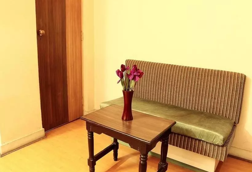 Hotelli Oyo Rooms Chakraberia