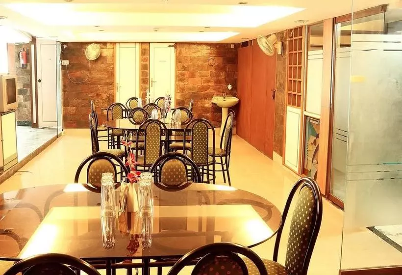 Hotelli Oyo Rooms Chakraberia