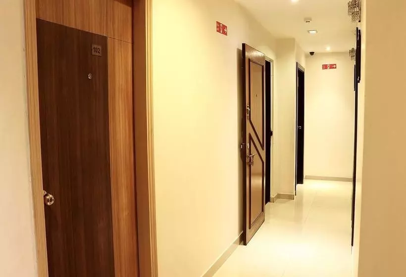 Hotelli Oyo Rooms Chakraberia