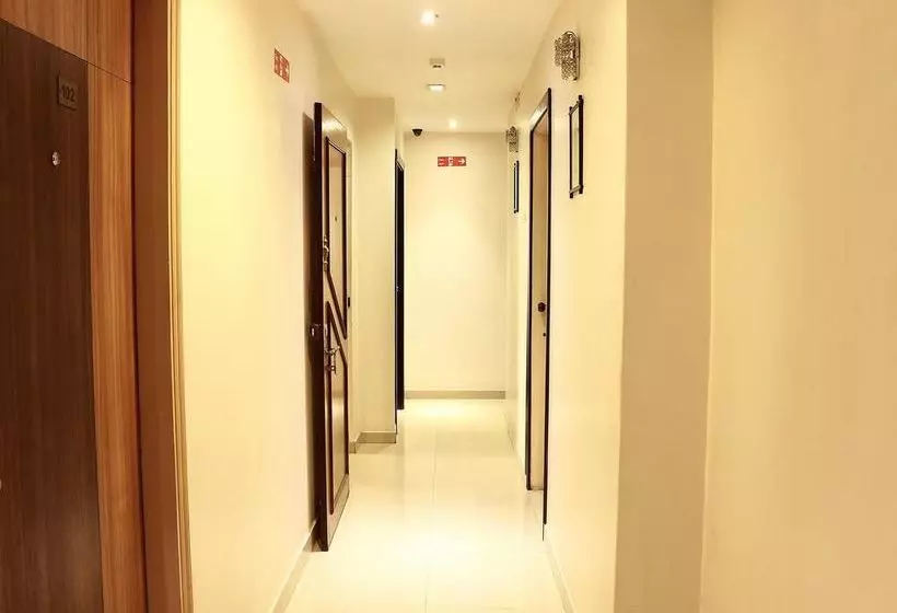 Hotelli Oyo Rooms Chakraberia