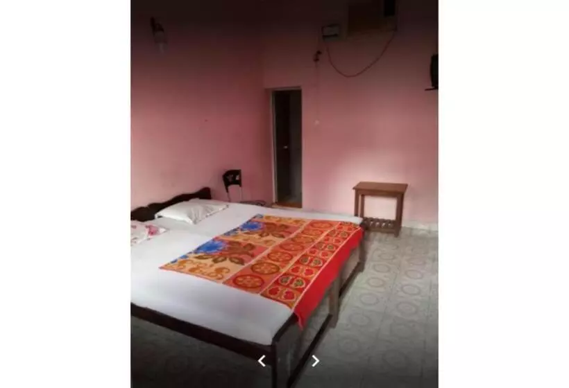 ホテル Private Rooms Near Chapora Fort