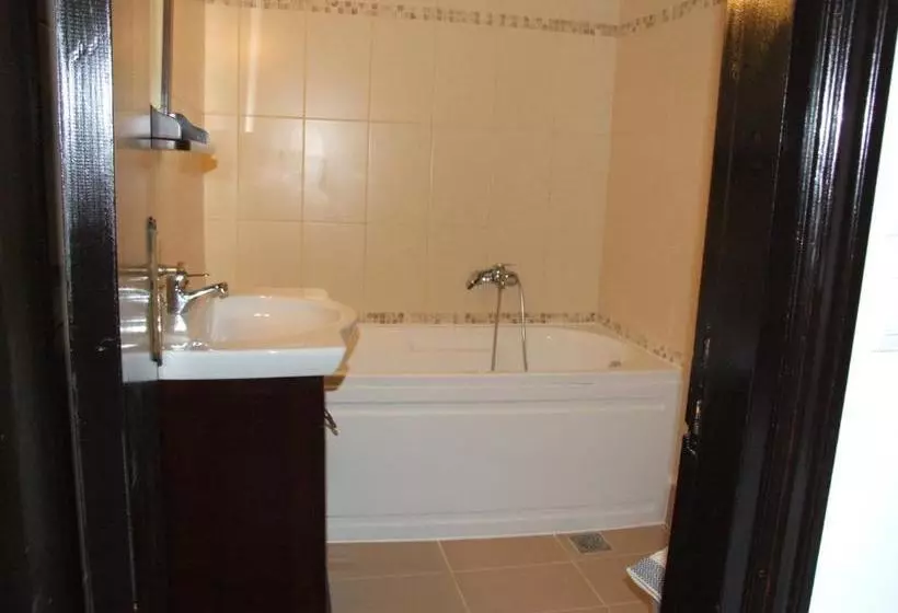 酒店 Saint Michel Boutique