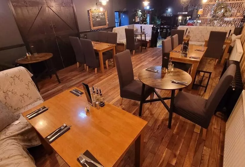 هتل The Bruce Inn