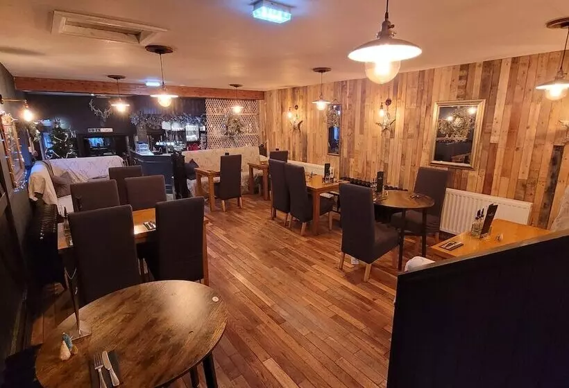 هتل The Bruce Inn