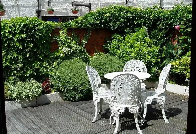 호텔 The Four Poster