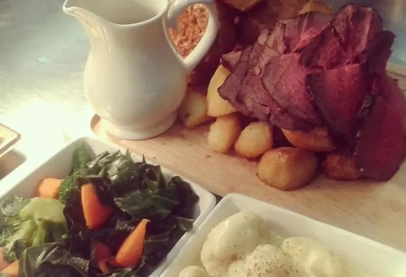 Otel The Pheasant At Neenton