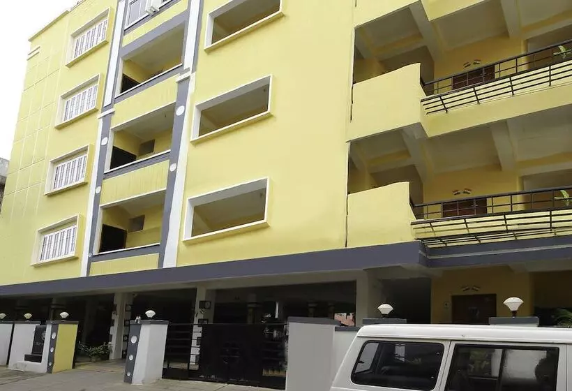 Oyo Apartments Shyamlal Begumpet