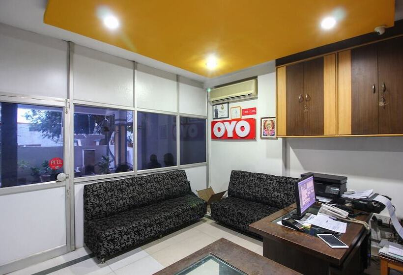Oyo Apartments Shyamlal Begumpet