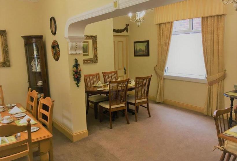 بنسيون Britannia Guest House