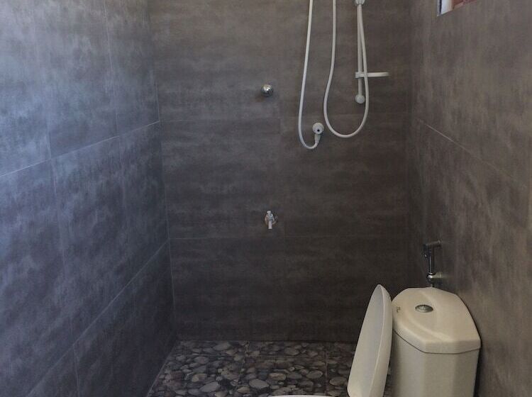 بنسيون Marigold Beachhouse