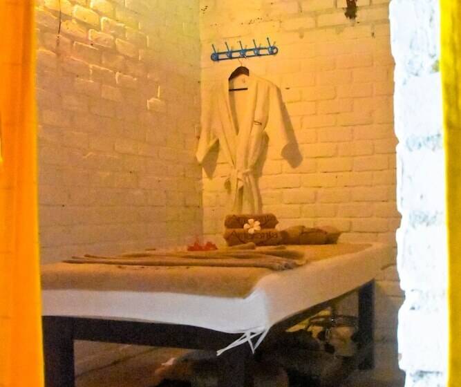 אתר נופש Amaranta Classic Retreat