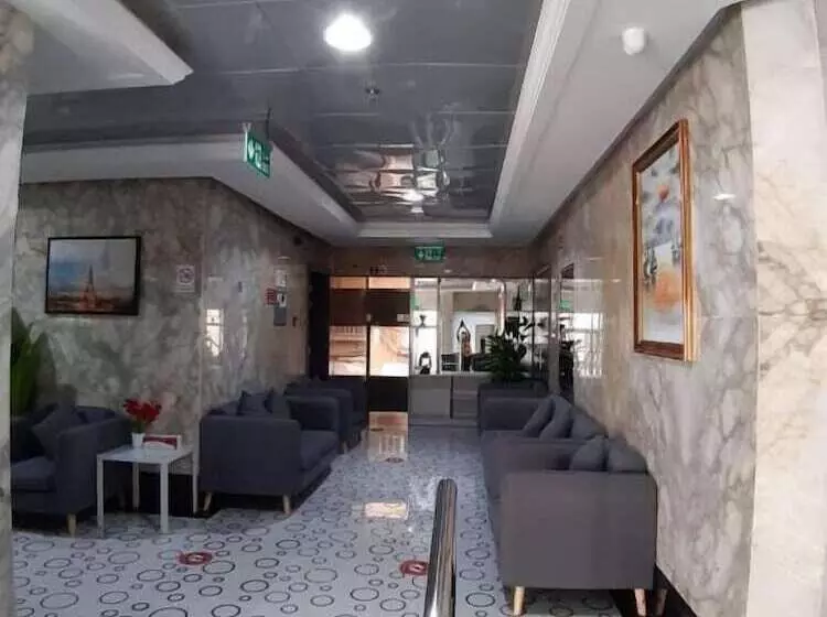 هتل Paris Furnished Apartments Tabasum Group