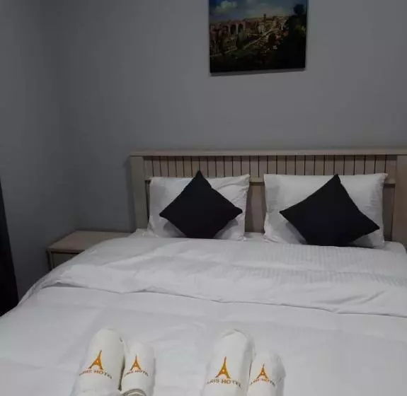 هتل Paris Furnished Apartments Tabasum Group