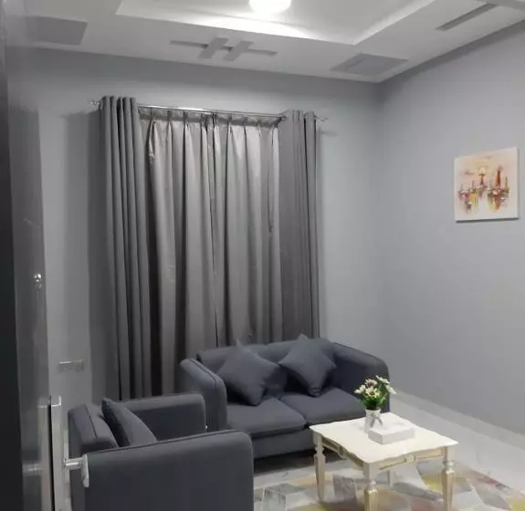 هتل Paris Furnished Apartments Tabasum Group