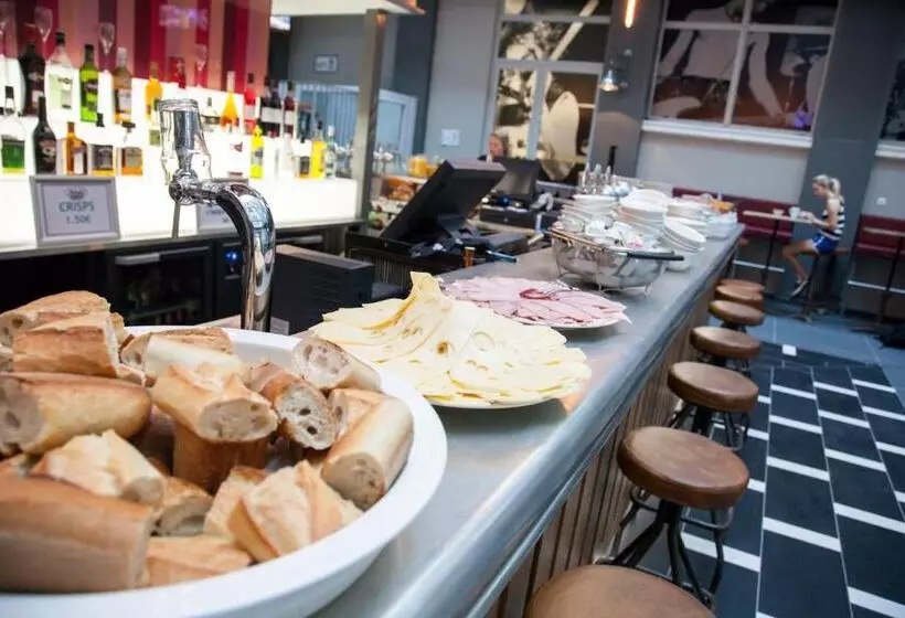 هاستل St Christopher S Budget Hotel Paris   Gare Du Nord