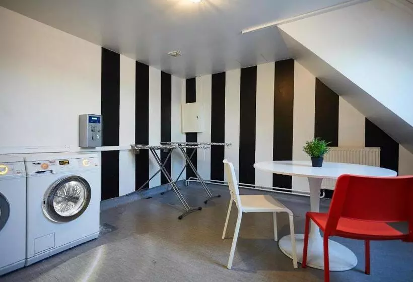 هاستل St Christopher S Budget Hotel Paris   Gare Du Nord