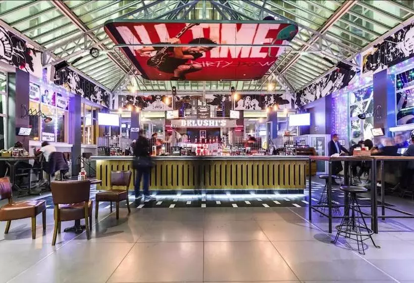 هاستل St Christopher S Budget Hotel Paris   Gare Du Nord