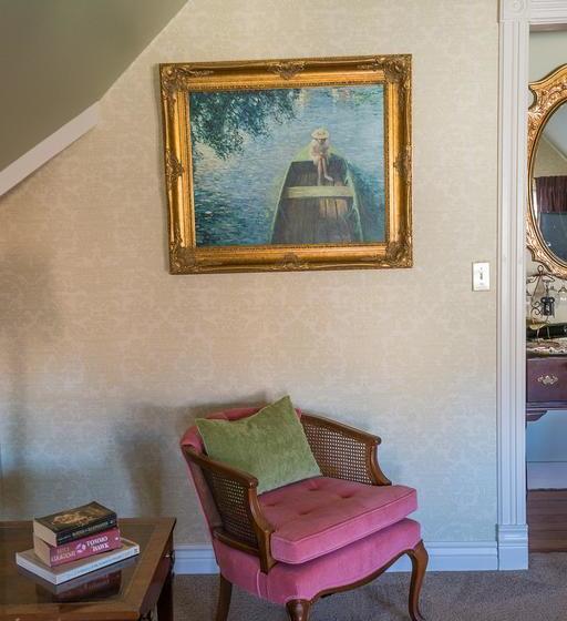 צימר The Wallingford Victorian Inn