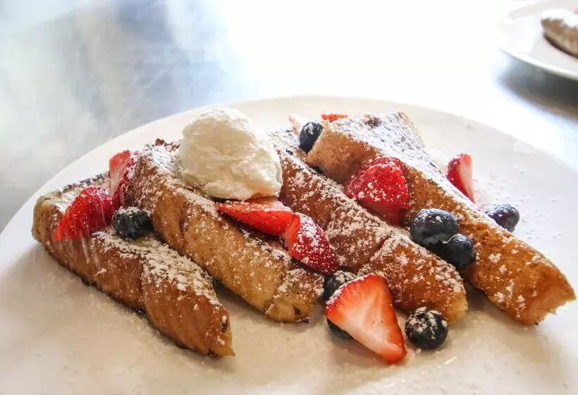 فندق Albemarle Estate At Trump Winery