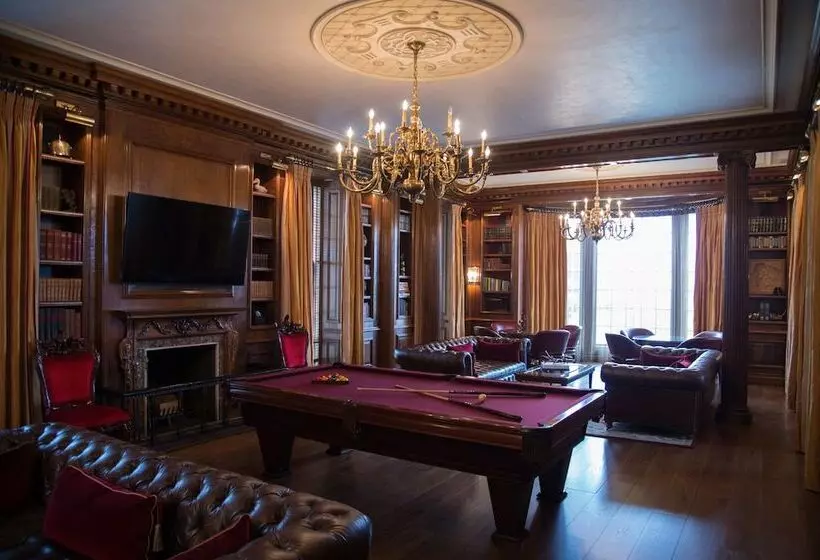 فندق Albemarle Estate At Trump Winery