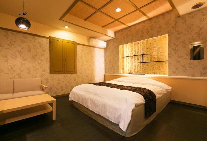 فندق Atlantis Higashi Osaka