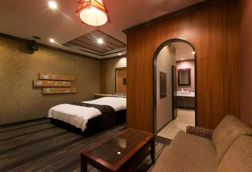 Hotel Atlantis Higashi Osaka