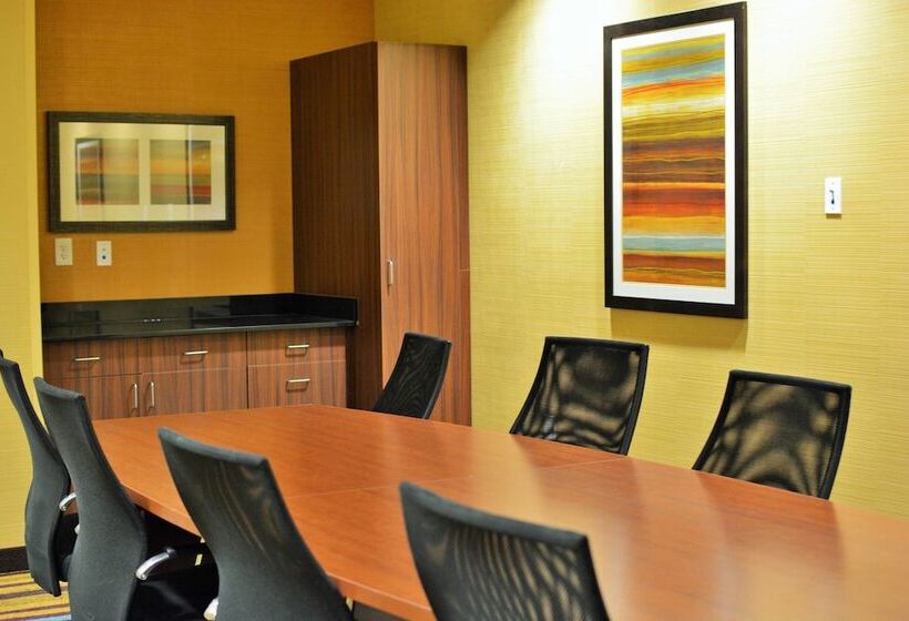 فندق Fairfield Inn & Suites By Marriott Omaha Northwest