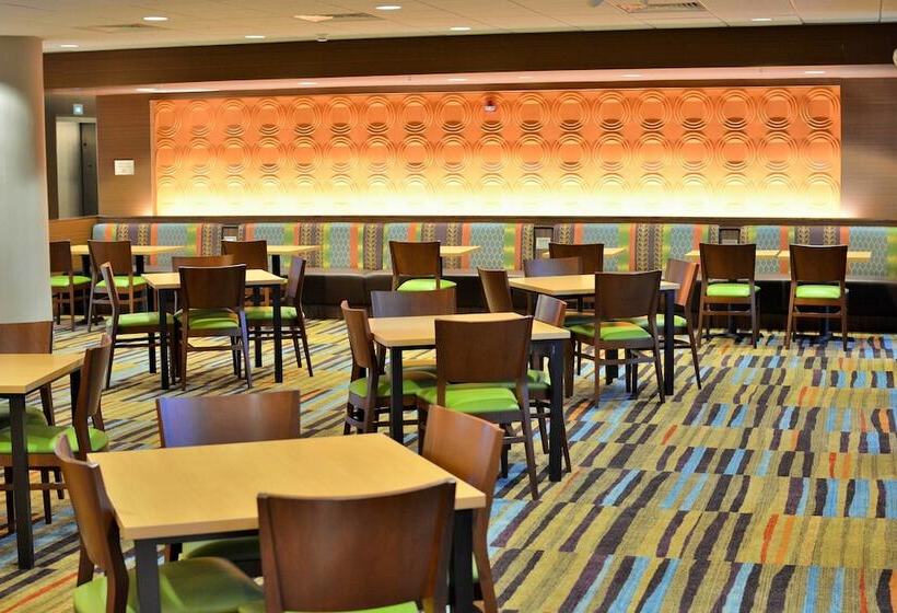 فندق Fairfield Inn & Suites By Marriott Omaha Northwest