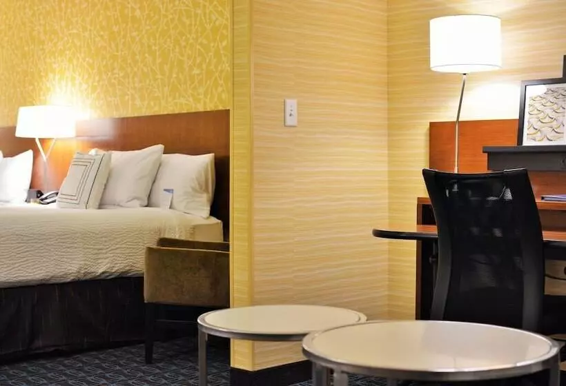 ホテル Fairfield Inn & Suites By Marriott Omaha Northwest