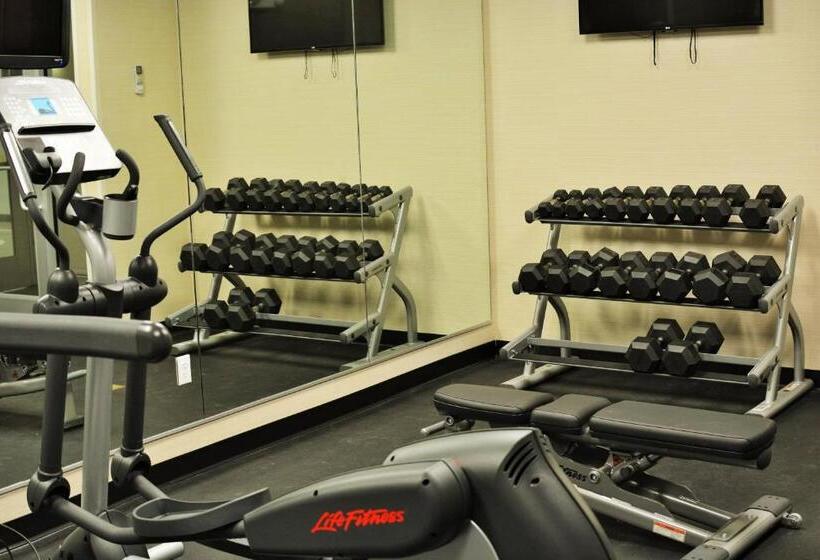 فندق Fairfield Inn & Suites By Marriott Omaha Northwest