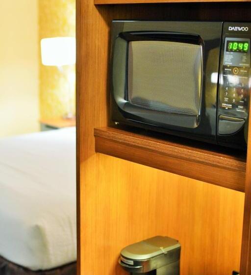 فندق Fairfield Inn & Suites By Marriott Omaha Northwest