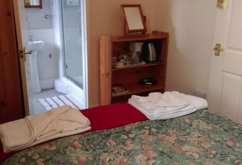 Hotel Holyhead Lodge