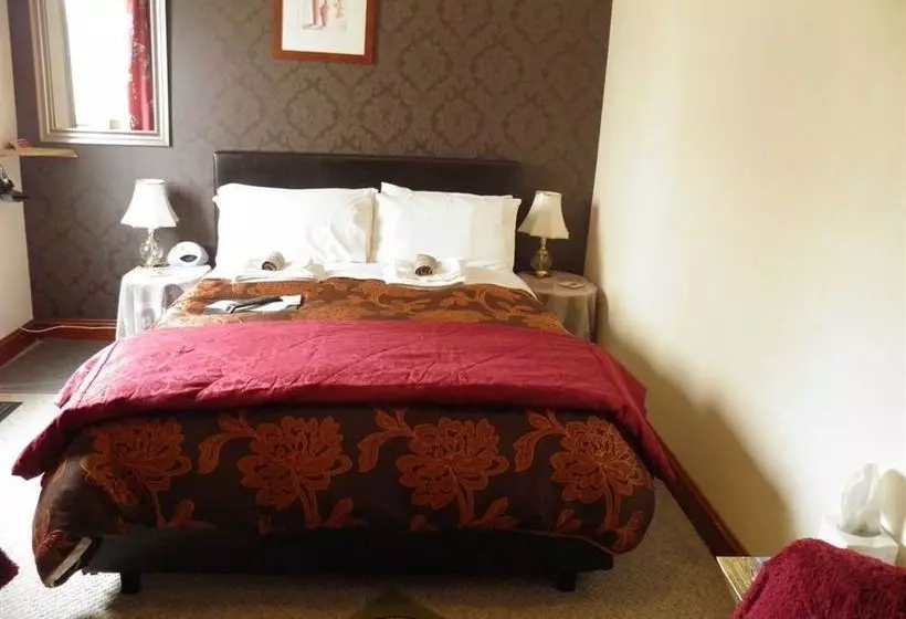 Hotel Holyhead Lodge