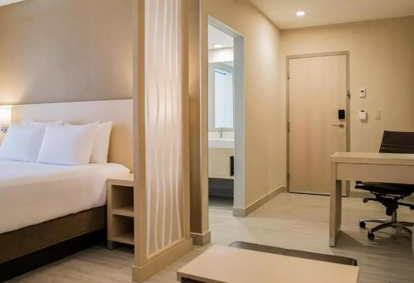 Отель Hyatt Place Managua