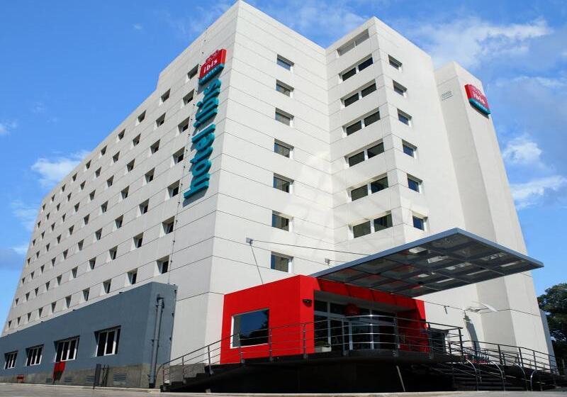 هتل Ibis Asuncion