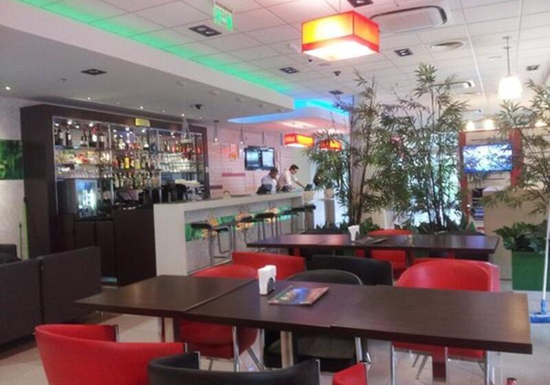 هتل Ibis Asuncion