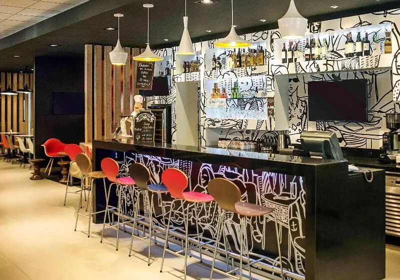 هتل Ibis Asuncion