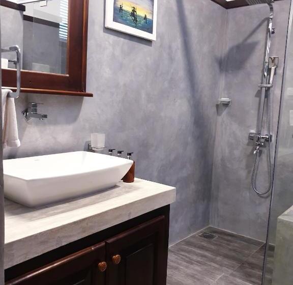 בית מלון כפרי Karunakarala Ayurveda Resort