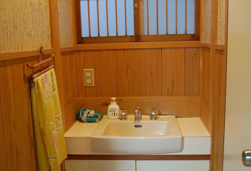 בית מלון כפרי Fujimiya