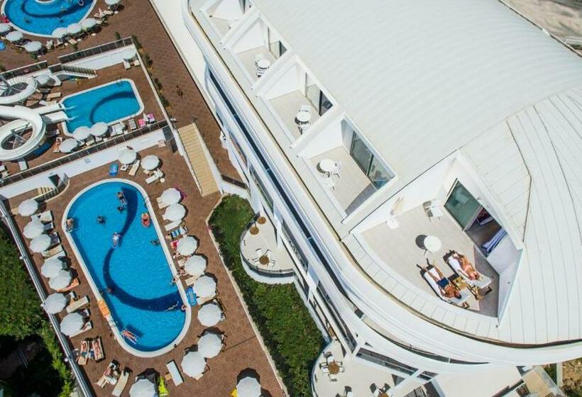 فندق Laguna Beach Alya Resort & Spa   All Inclusive