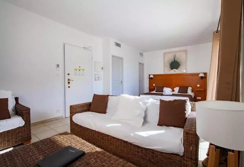 فندق Lilium Maris