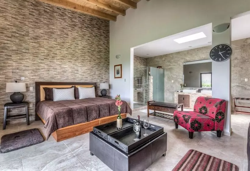 Hotel Matea San Isidro