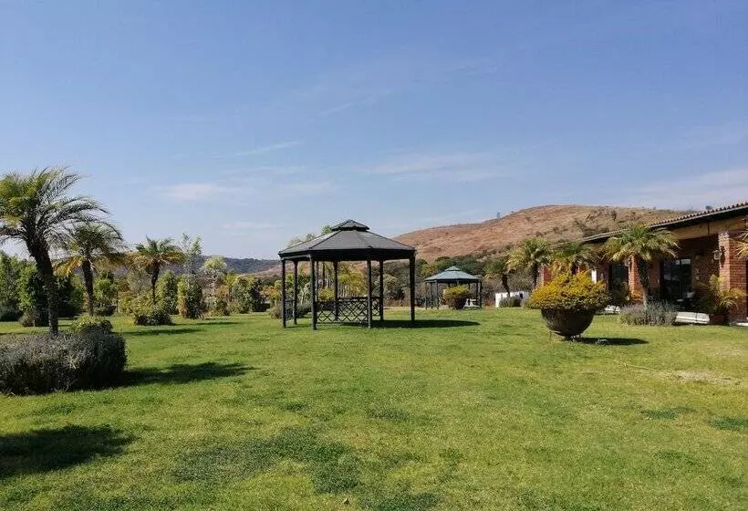 Hotel Matea San Isidro