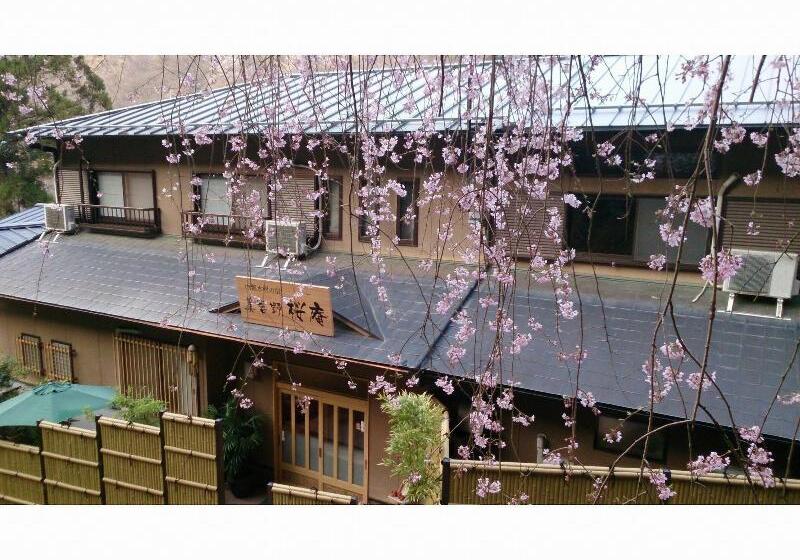 בית מלון כפרי Miyoshino Sakuraan