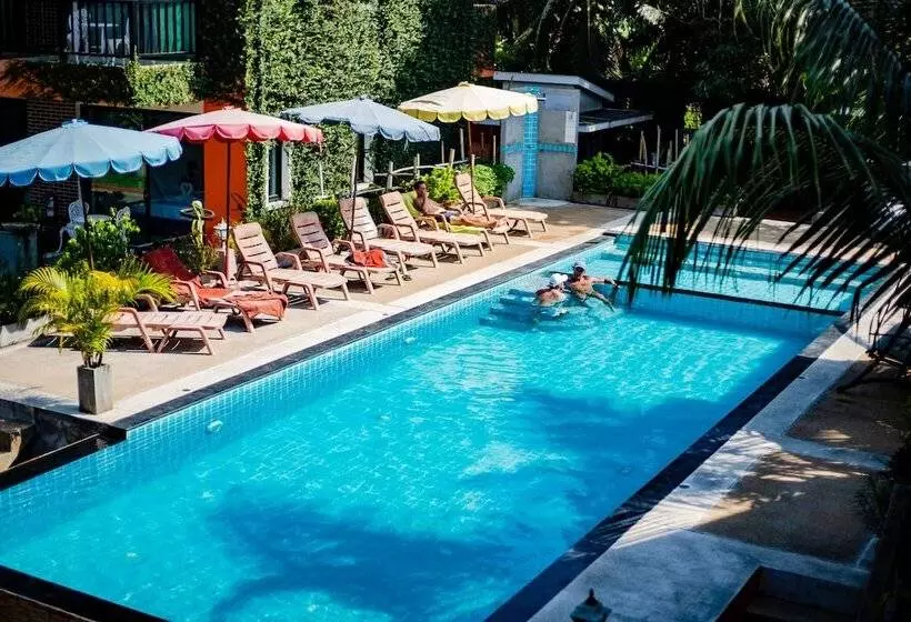 هتل The Spa Garden