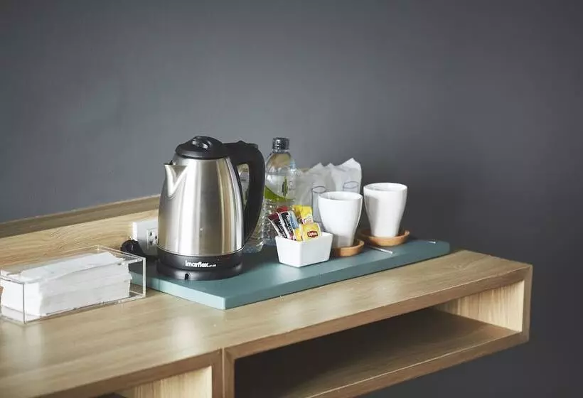 Theorie Hotel Sukhumvit By Slh   Sha Extra Plus